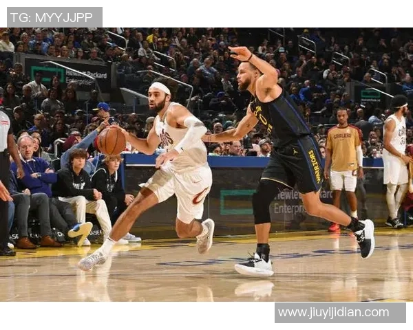 骑士与勇士精彩对决全场录像回放尽享篮球盛宴
